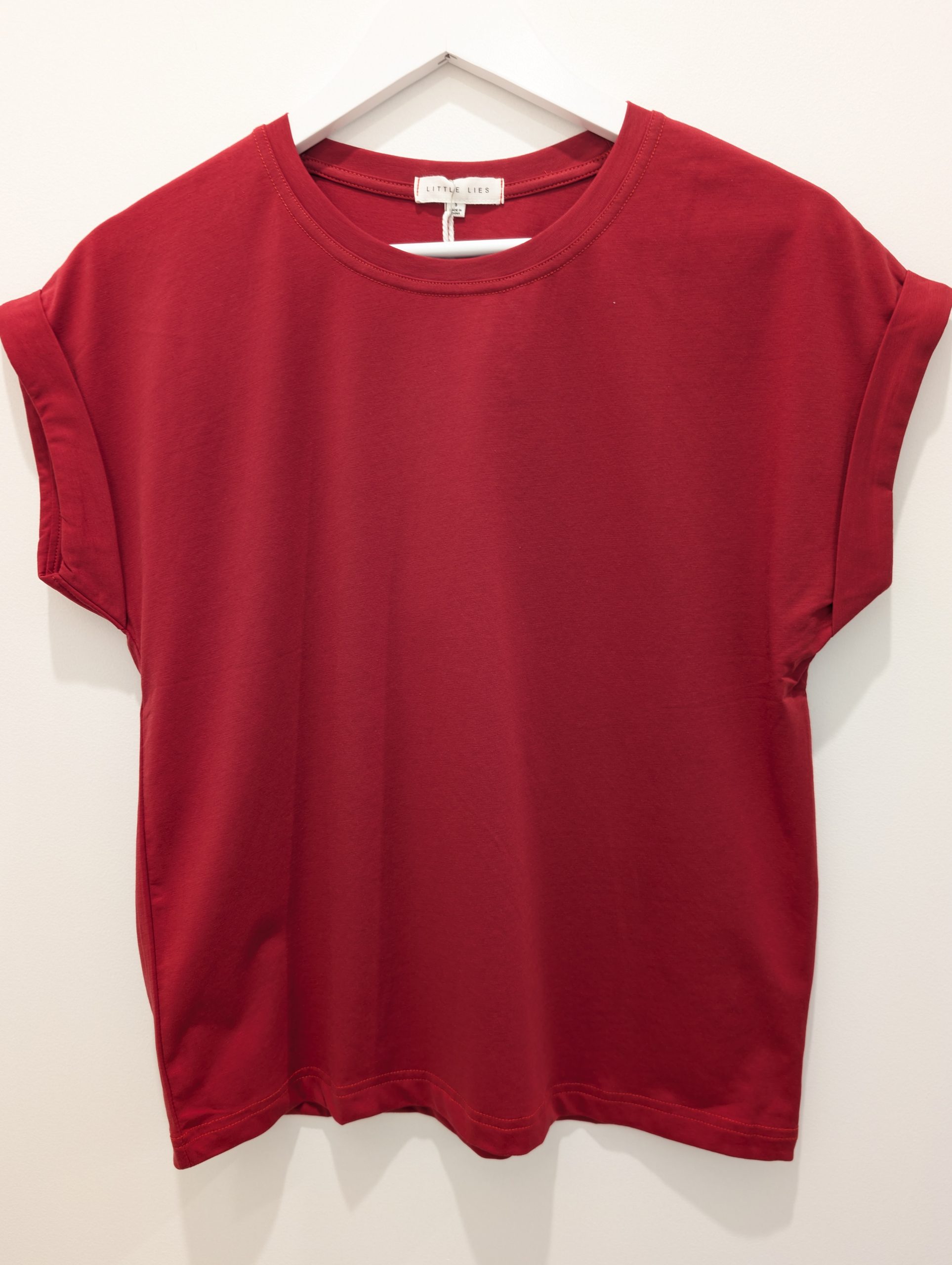 Little Lies Rhodes Tee - Red