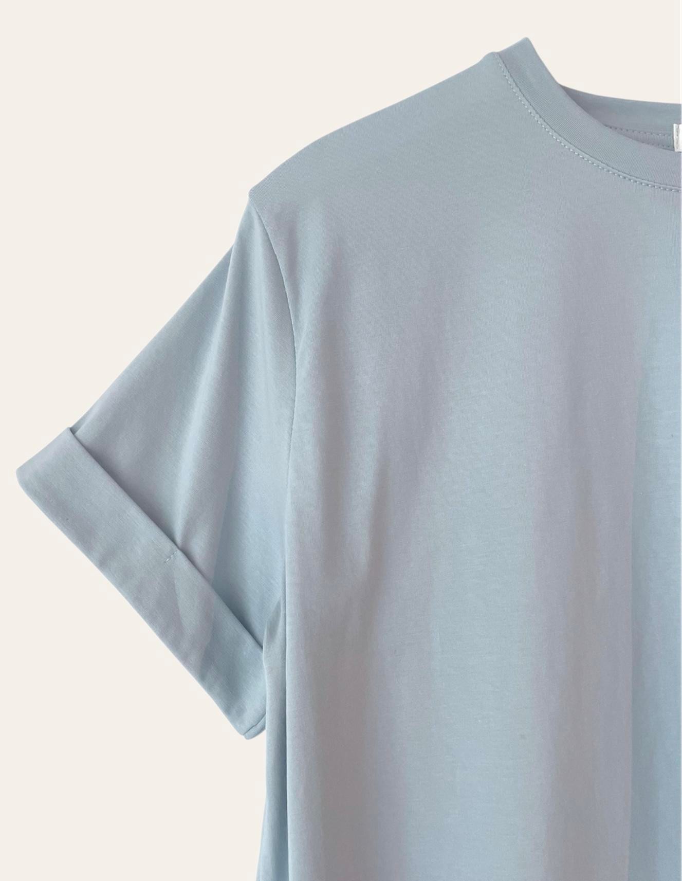 Little Lies Milos Tee - Blue - Image 2