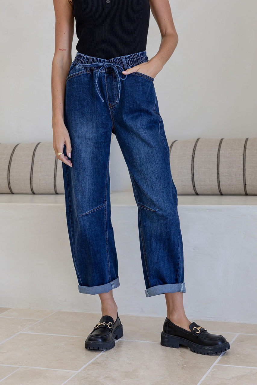 Stretch Barrel Jeans - Dark Mid Wash