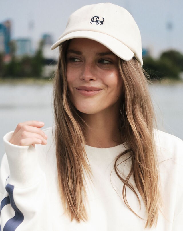 Pip Everday Cap - Ecru/Navy Stitch