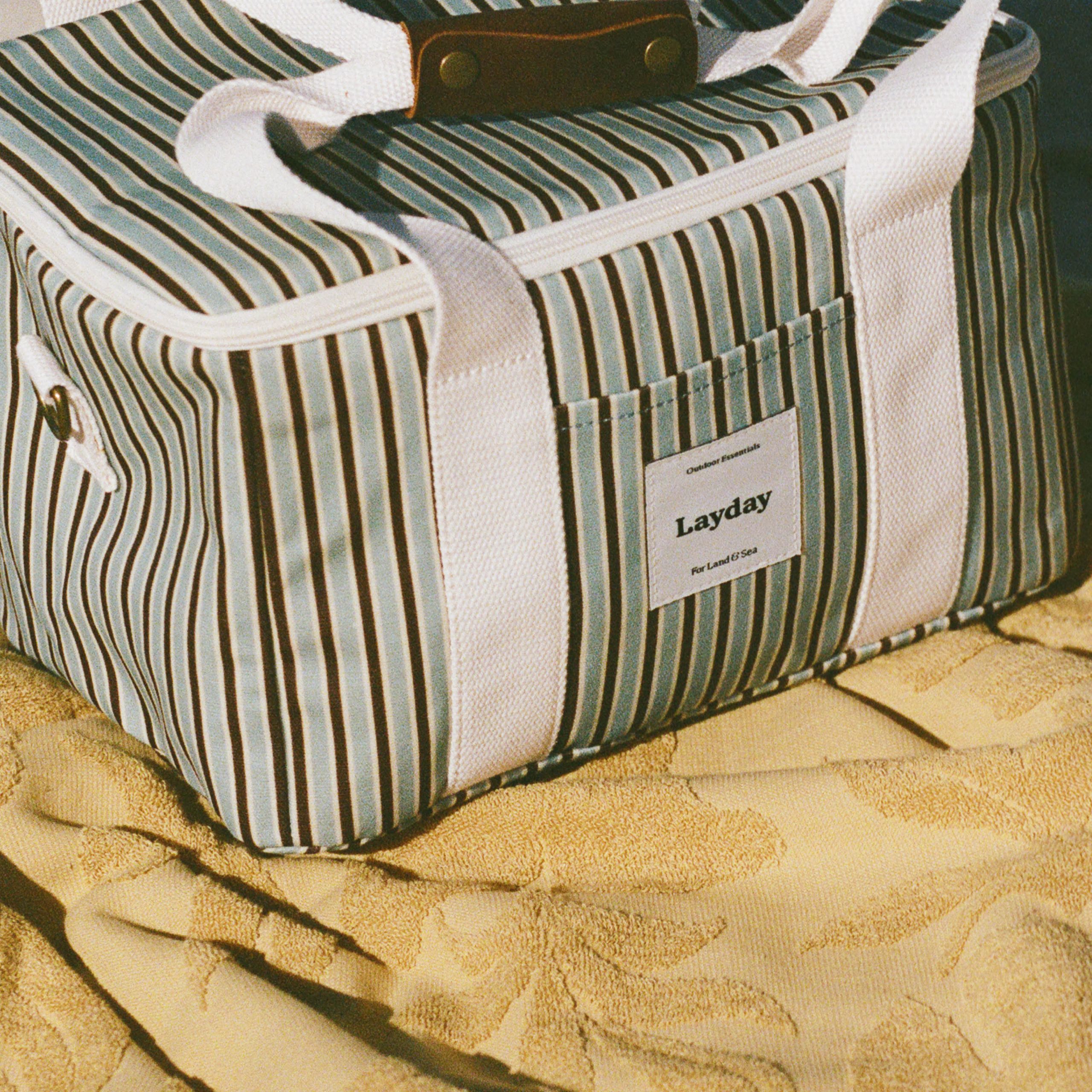 Layday Voyage Cooler Bag - Sky Blue/Mocha - Image 5