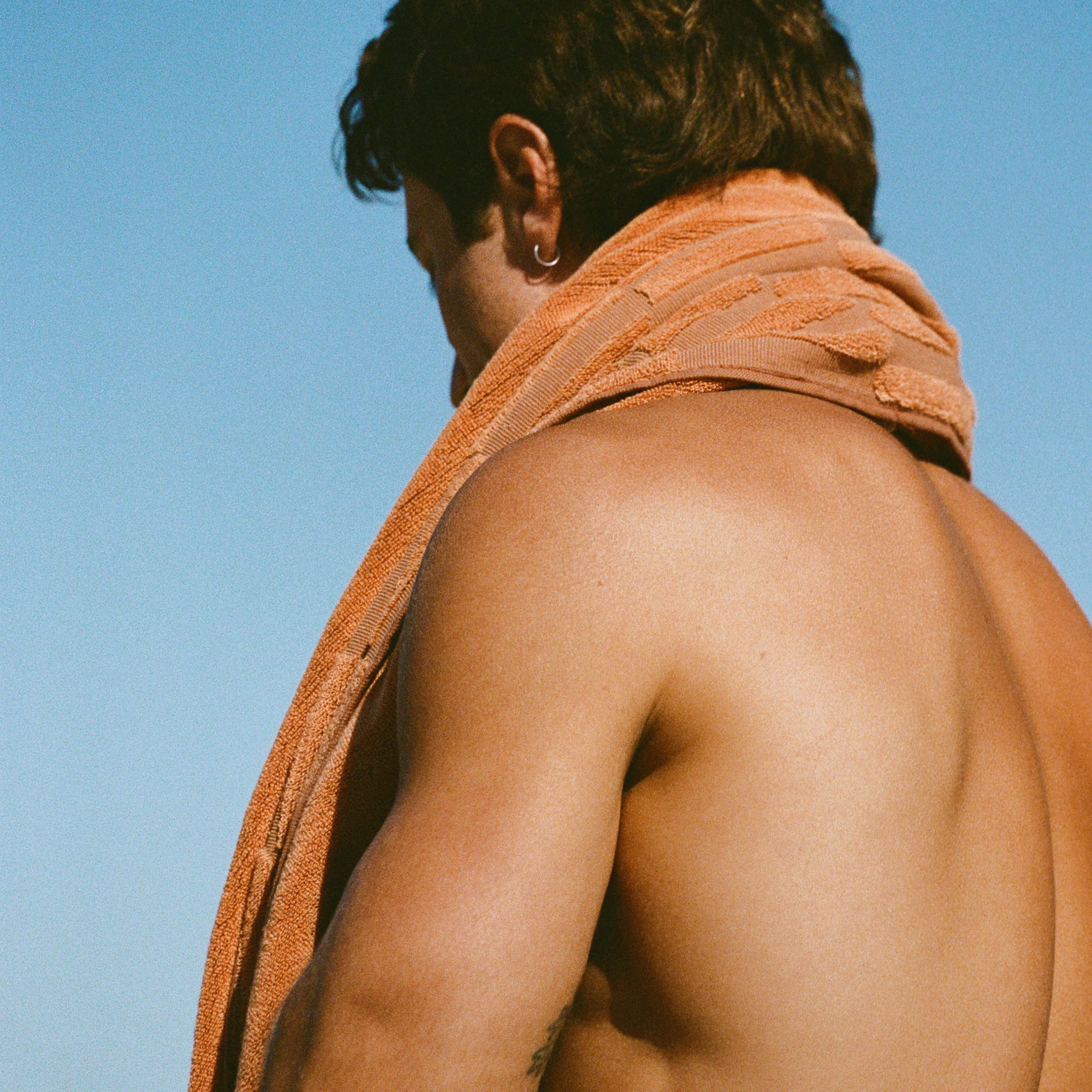 Layday Canyon Beach Towel - Amber - Image 5