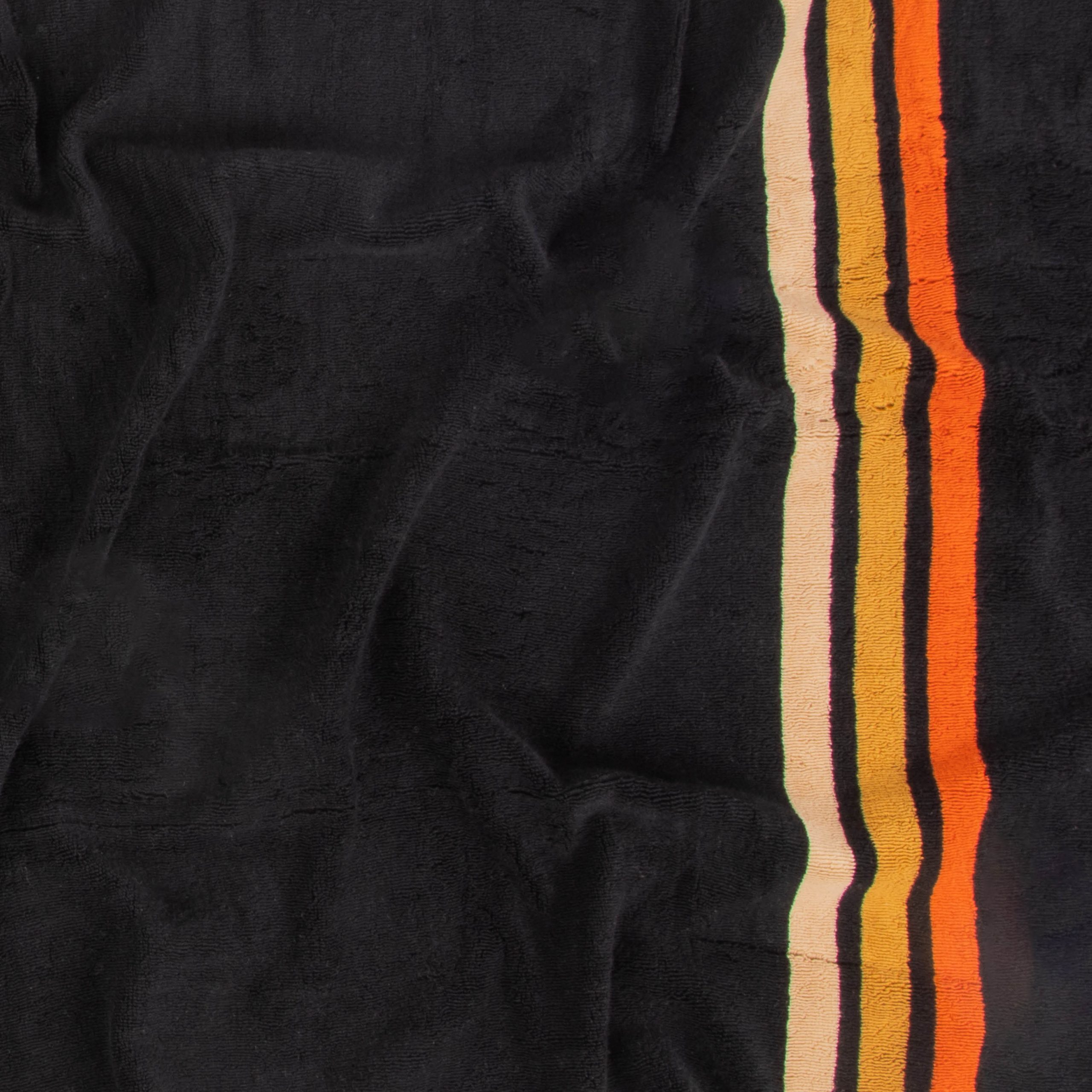 Layday Pontoon Beach Towel - Black - Image 3