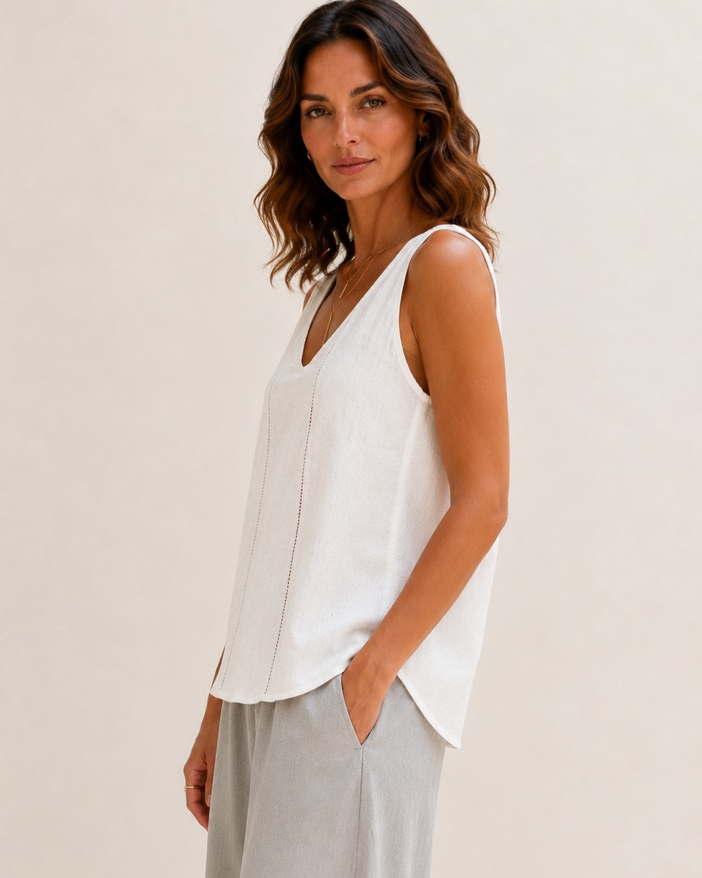 Harper Ladder Trim Tank - White - Image 2